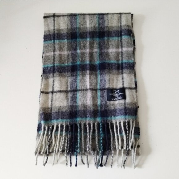Ballantrae Edinburgh 100% Lambswool Blue Tartan Scarf with Fringe - Picture 5 of 5